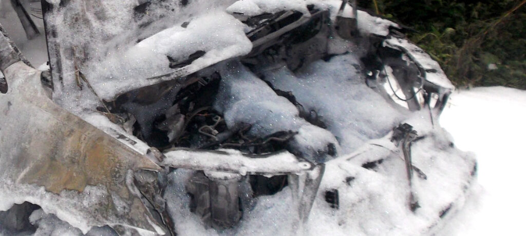 PKW-Brand nach Raubüberfall