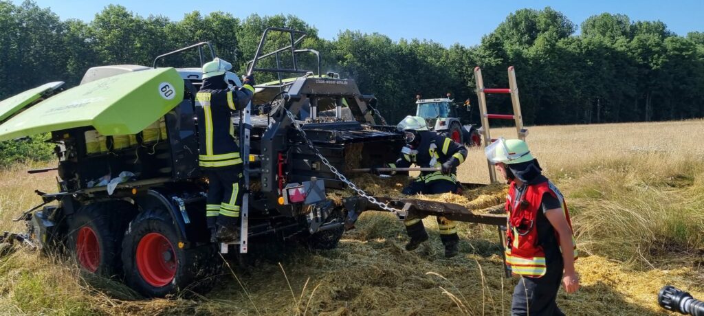Brand einer Ballenpresse, L109